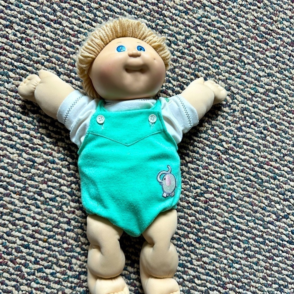 1978 cabbage patch boy doll blonde curly hair original clothes diaper blue eyes 